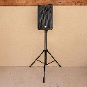 Enceinte Yamaha 500 watts (pied d'enceinte, table de mixage et prise jack)