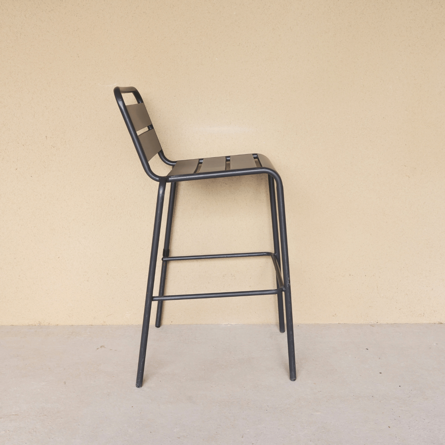 Tabouret haut Cubique