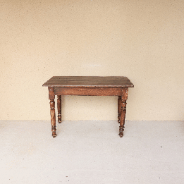 Table Vintage foncée Table Vintage foncée