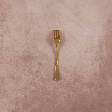 Fourchette de table dorée
